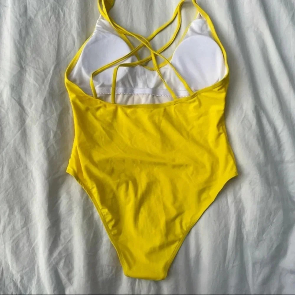 Mama Yellow Graphic One apiece Bathing Suit Swimwear L New - Picture 7 of 8